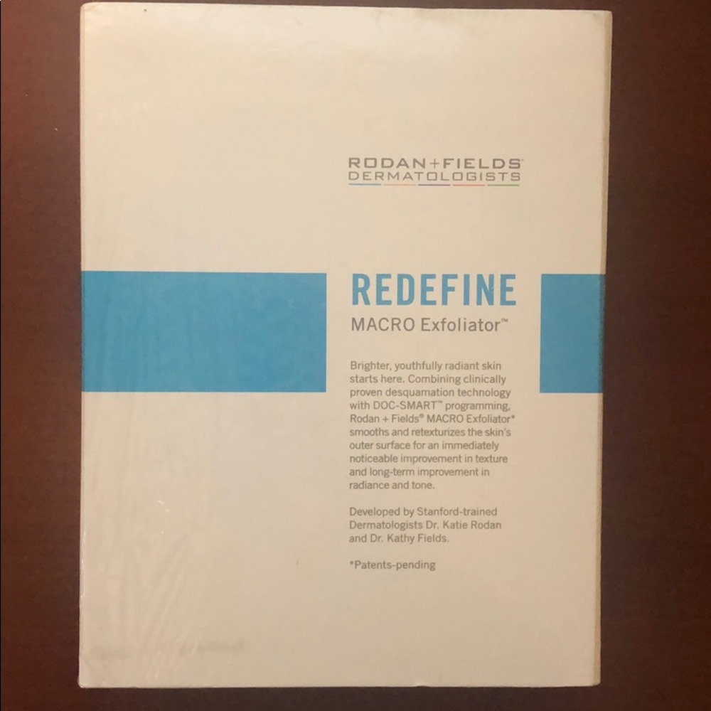 Rodan + Fields Redefine Macro Exfoliator (sealed)